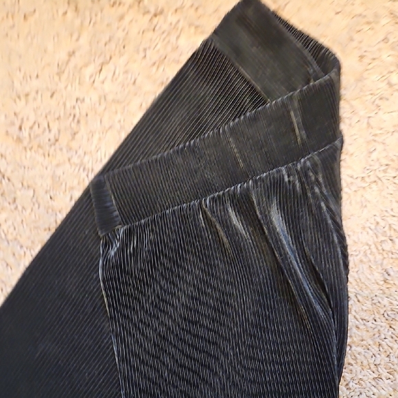 Ro&De Pleated Pull-on Pants - Picture 8 of 8